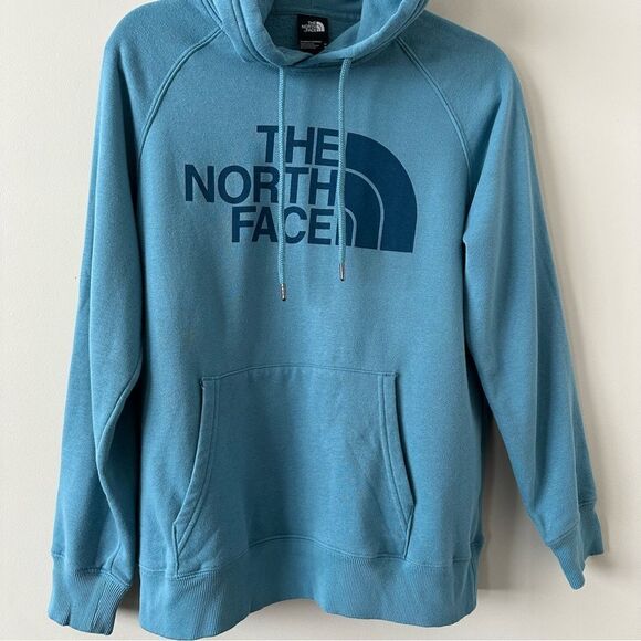 The North Face Women's Half Dome Pullover Hoodie - Picture 6 of 10